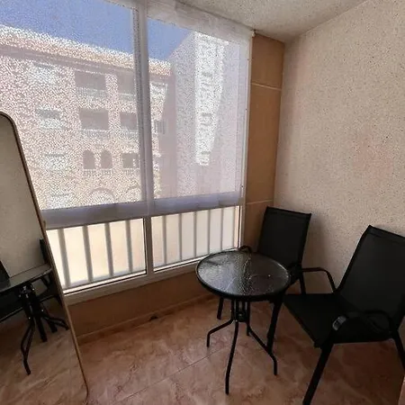 Apartment Cozy 5 Mins To Beach Torrevieja